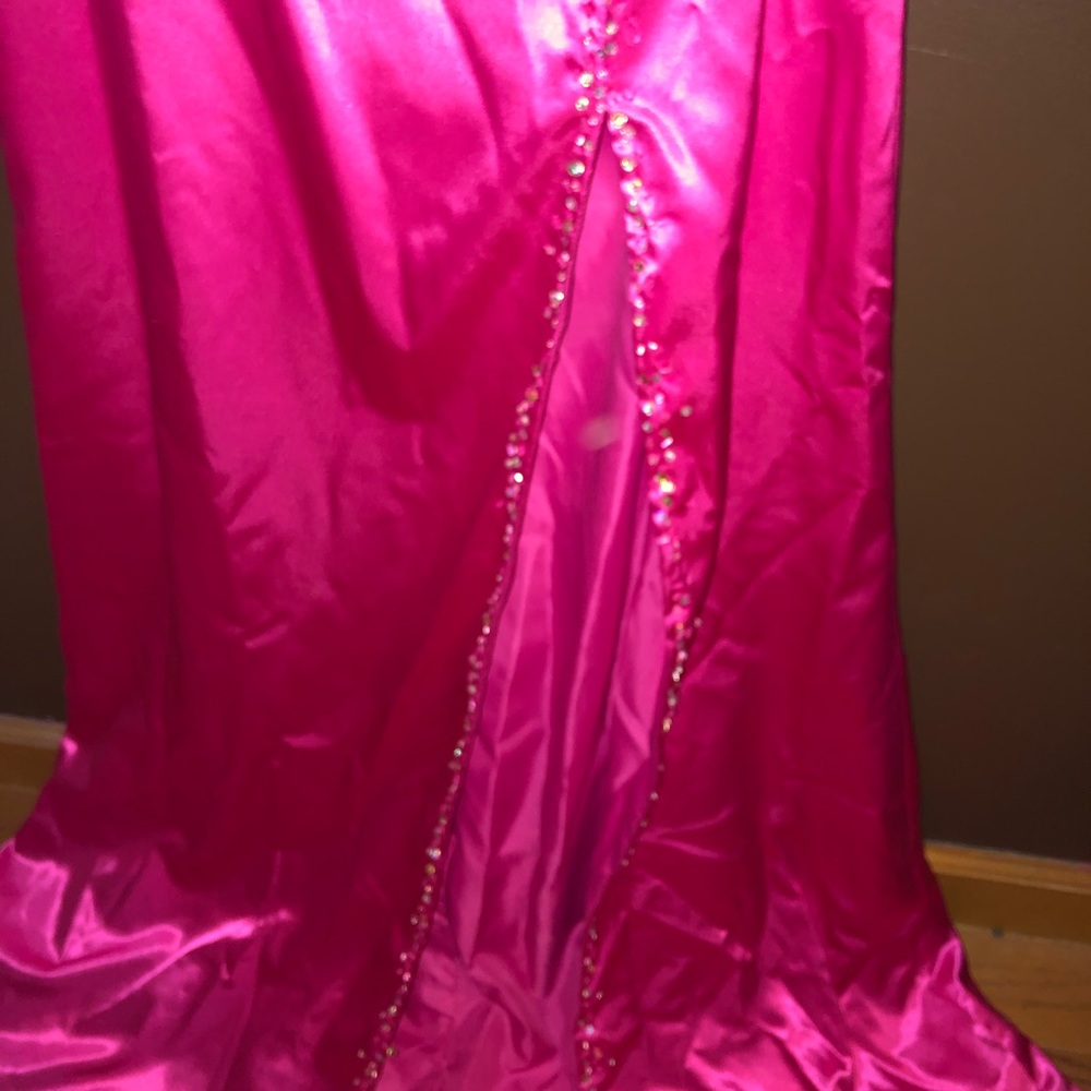 Pink Prom/Pageant Dress - Picture 5 of 8